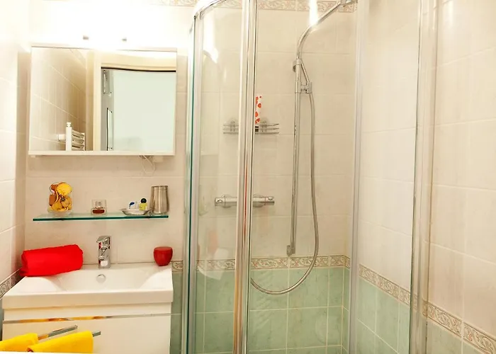 Residence-11 To Choose From In An Exclusive By Italian דירה