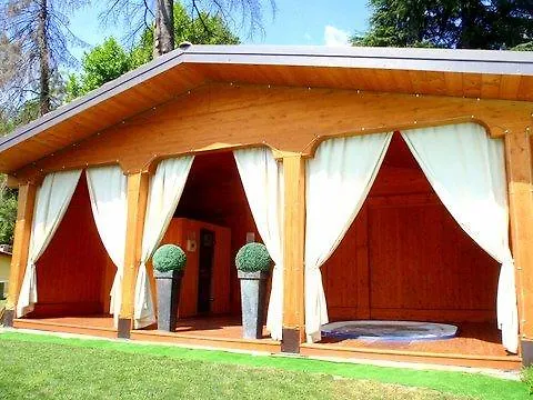 Residence-11 To Choose From In An Exclusive By Italian * טרמצו