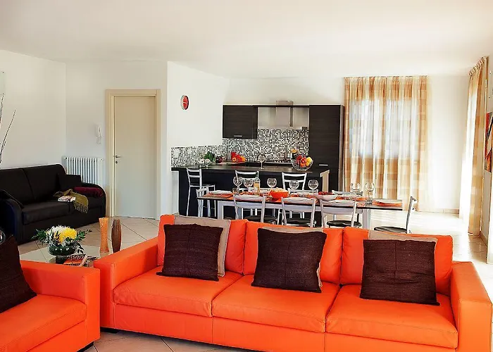 Residence-11 To Choose From In An Exclusive By Italian דירה *